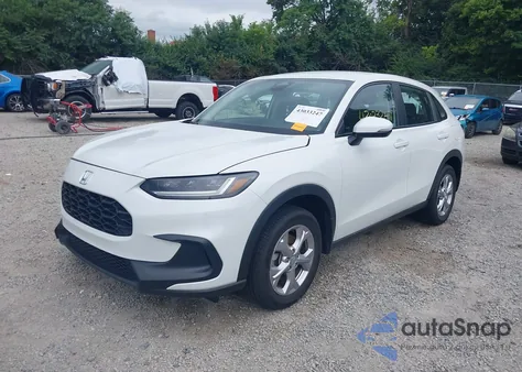 2024 Honda Hr-V Awd Lx z USA, uszkodzony, nr VIN 3CZRZ2H35RM736072